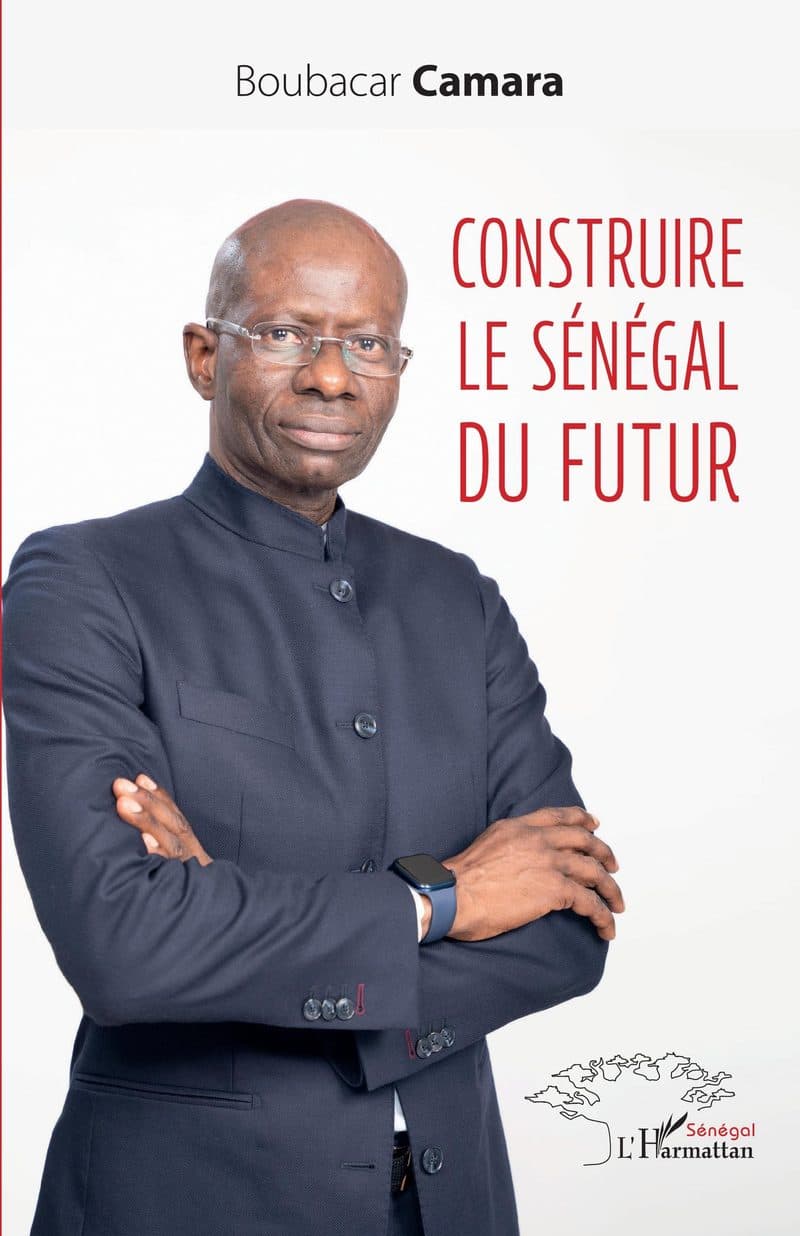 Couverture de « CONSTRUIRE LE SENEGAL DU FUTURE »